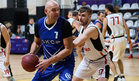 9-й тур. Греция, Италия и Франция