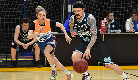 10-й тур. Греция, Сербия и Франция