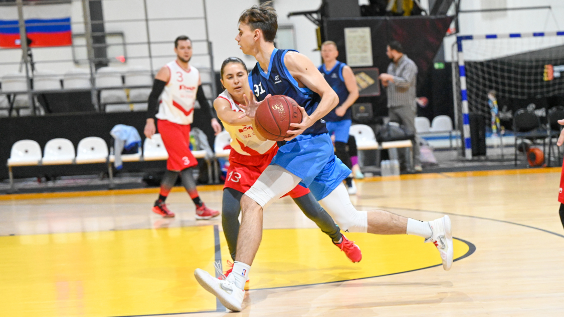 10-й тур. Новороссийск, Санкт-Петербург, Смоленск