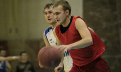 Начинается гонка за лидерством!