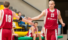 "Банк "Петрокоммерц": пришёл, увидел, победил!