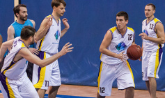 Триумф в сезон дебюта